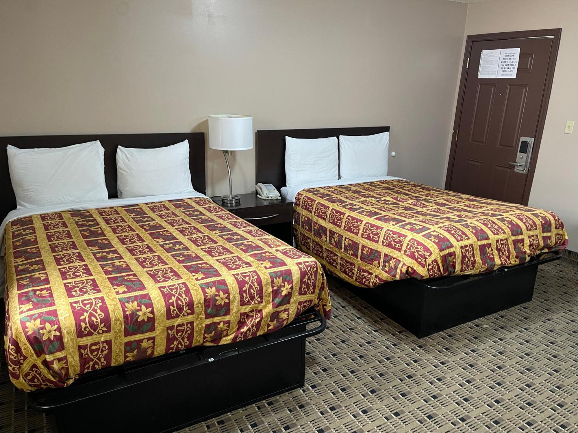 Economy Inn&Suites Ashtabula Extérieur photo