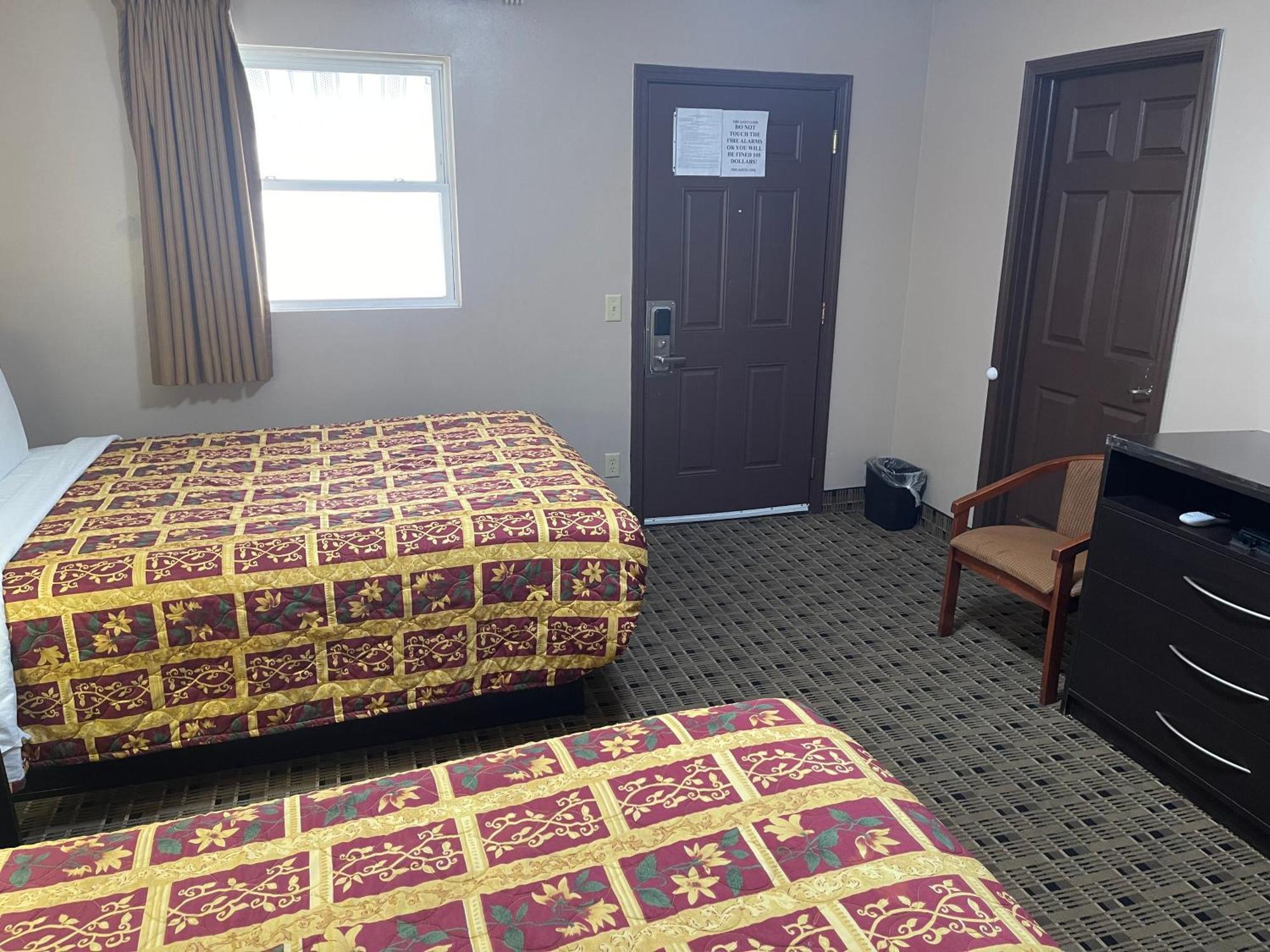 Economy Inn&Suites Ashtabula Extérieur photo
