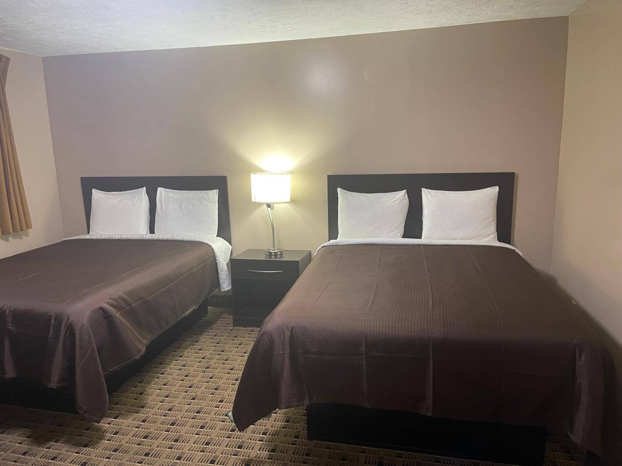 Economy Inn&Suites Ashtabula Extérieur photo